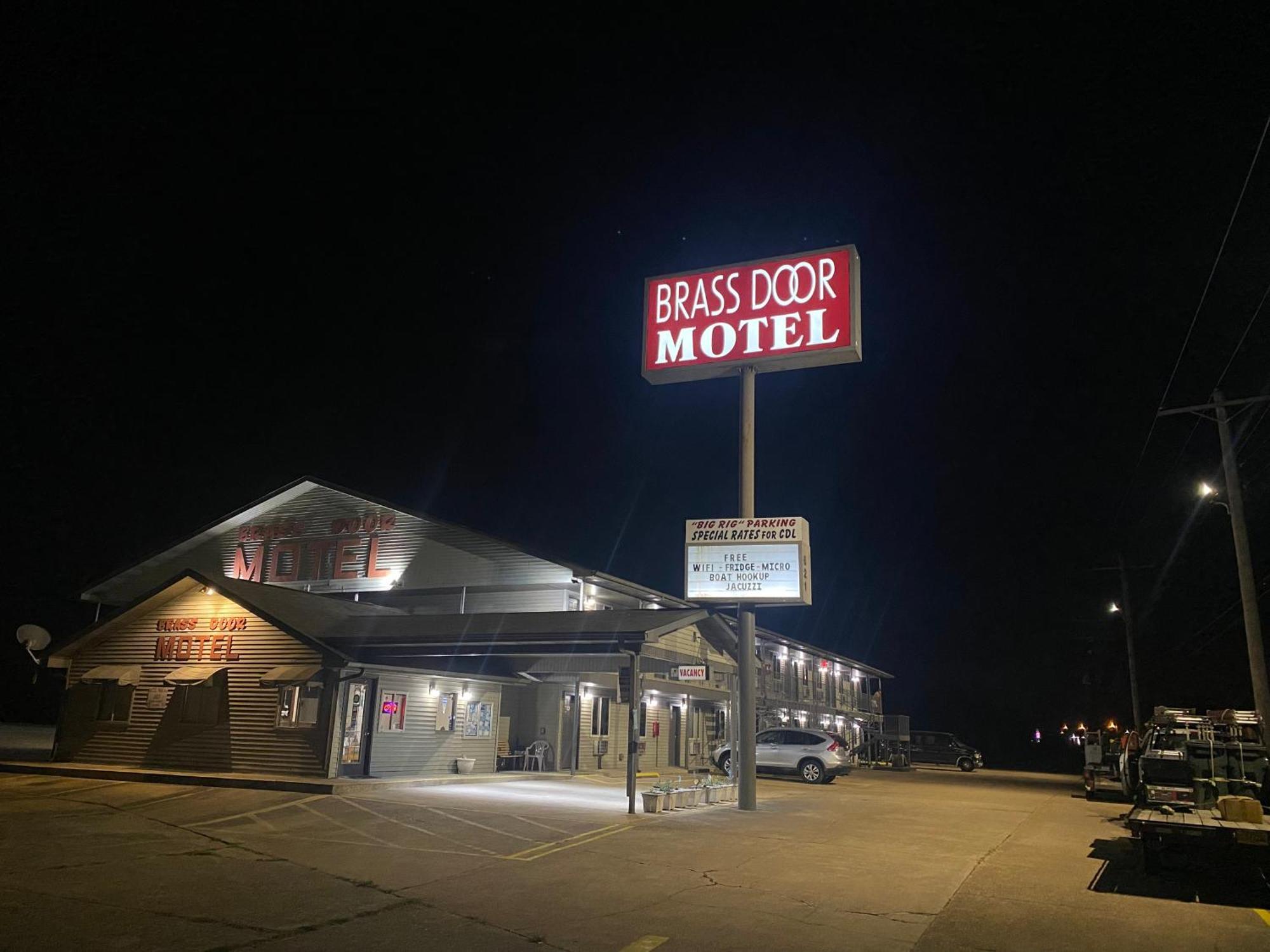 Brass Door Motel Gassville ภายนอก รูปภาพ